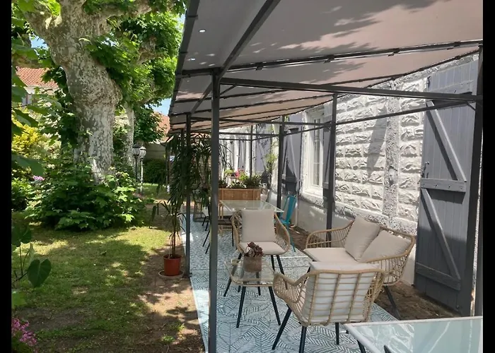 Avec Jacuzzi Privatif A Proximite De L'ocean * סן-ז'וליין-אן-בורן